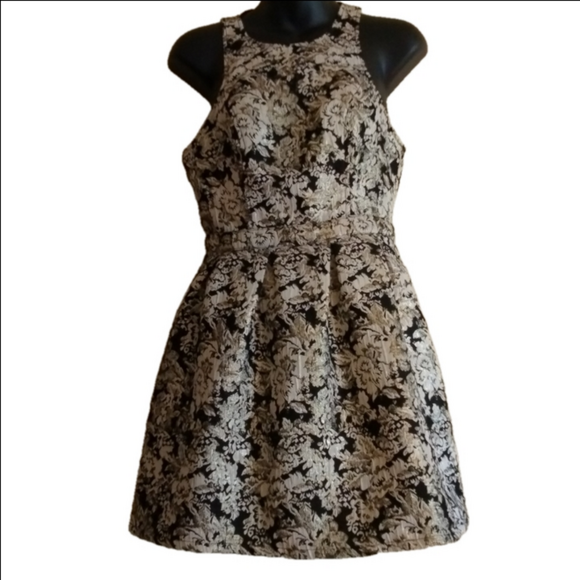 Abercrombie & Fitch Dresses & Skirts - Abercrombie & Fitch Black and silver size small dress. Supercute style!